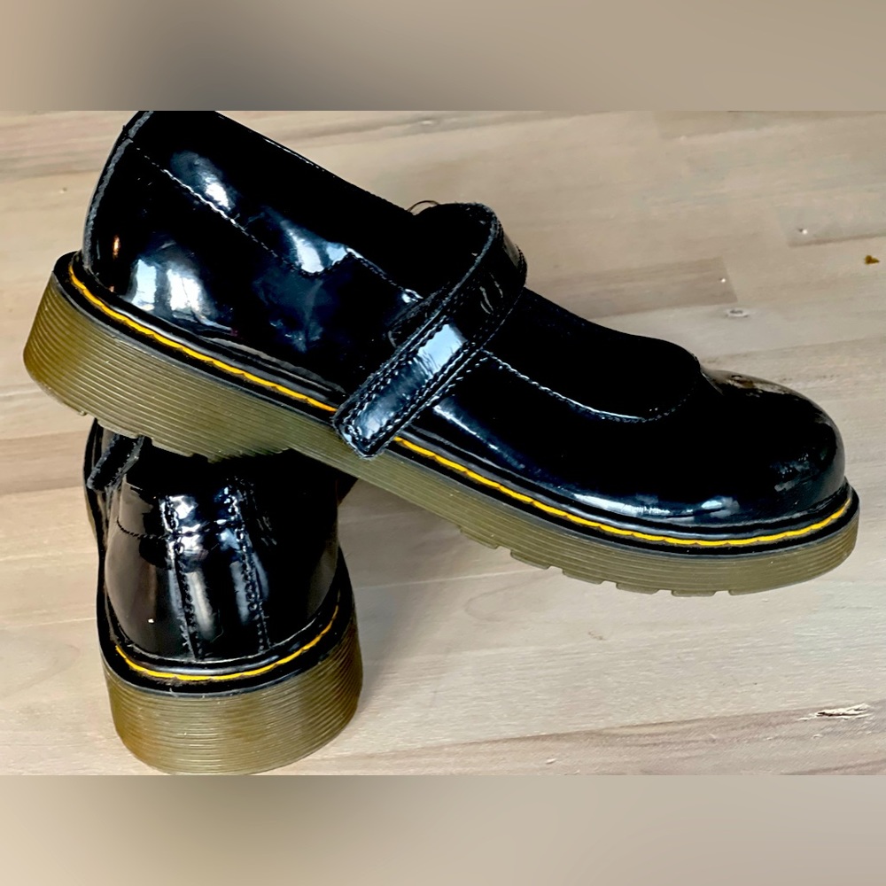 Doc Martens girls patent leather Mary Jane shoes